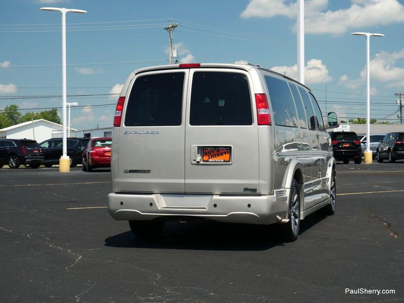 Used 2019 Chevrolet Express 2500 Image 11