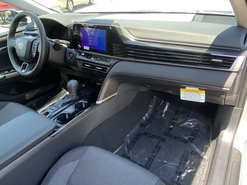 New 2025 Toyota Camry LEImage 9