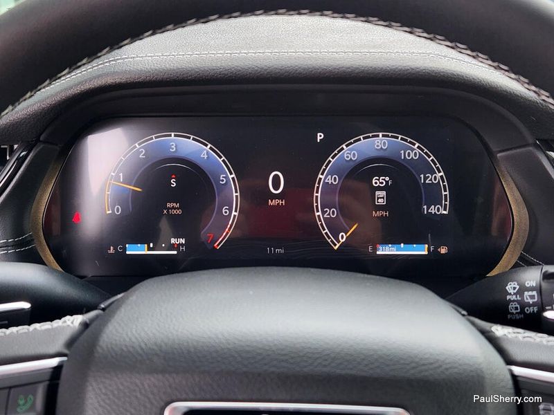 New 2026 Jeep Grand Cherokee Laredo Altitude 4x4