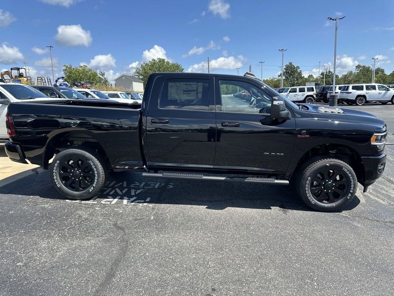 2024 RAM 3500 Laramie Crew Cab 4x4 6