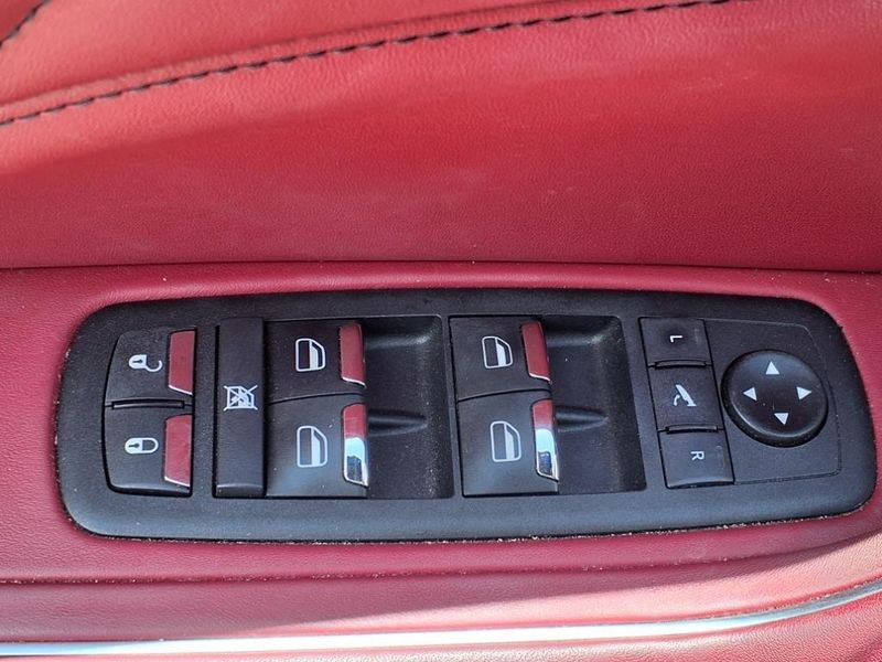 Used 2022 Maserati Levante ModenaImage 18
