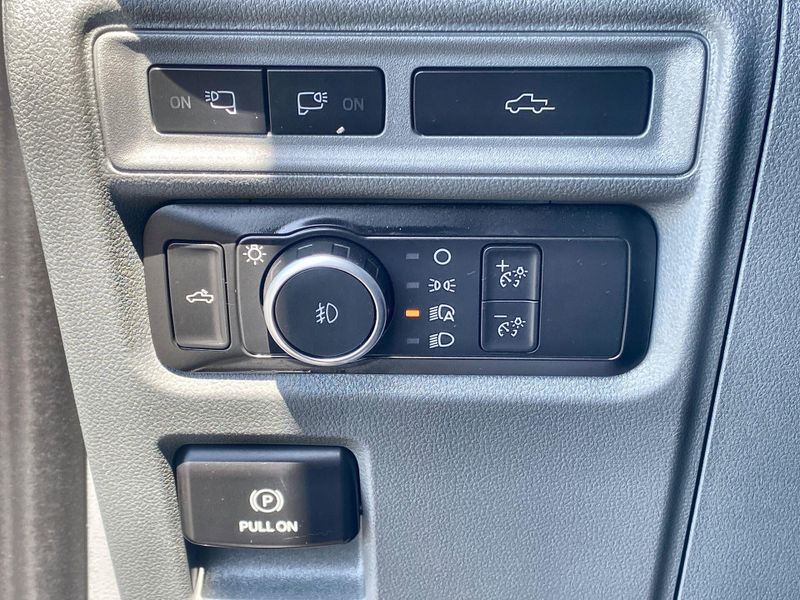 2021 Ford F-150 XLTImage 19