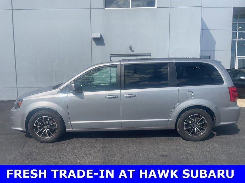 2018 Dodge Grand Caravan GT photo 2