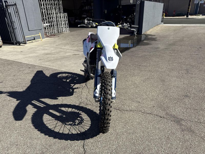 Used 2022 Husqvarna FC450 Image 10