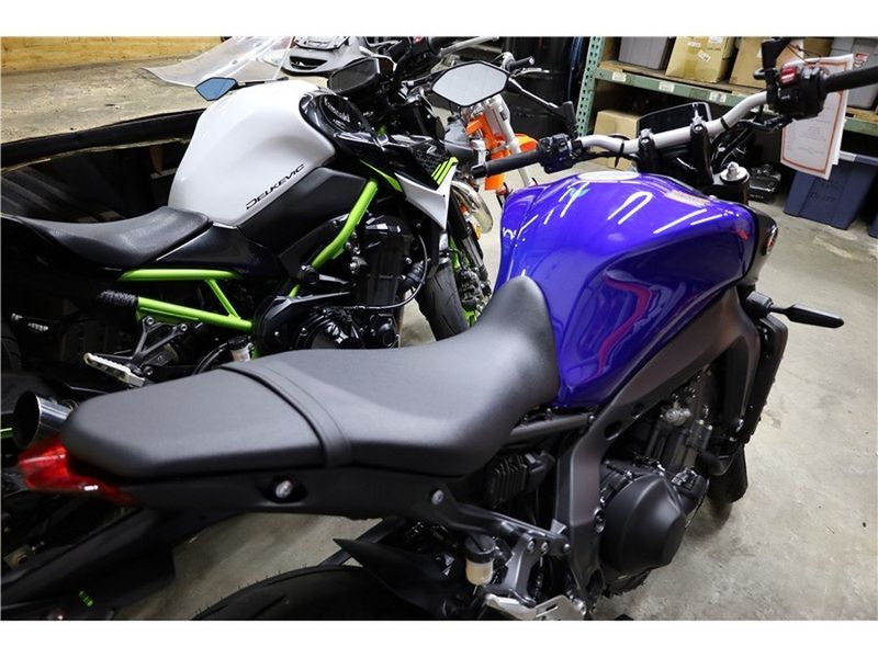 2023 Yamaha MT 09 in a Blue exterior color. New England Powersports 978 338-8990 pixelmotiondemo.com 