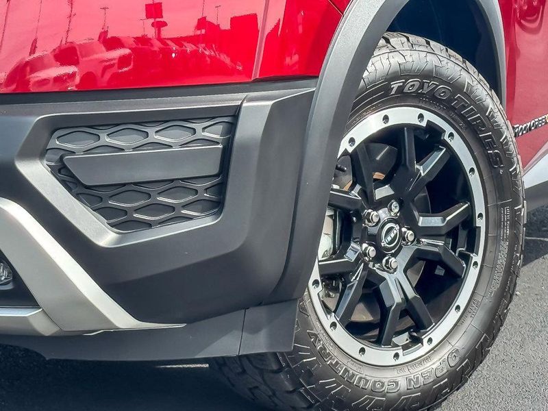 2023 Nissan Pathfinder Rock Creek photo 3