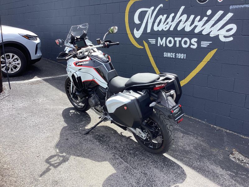 New 2024 Ducati Multistrada V4 S Grand Tour 