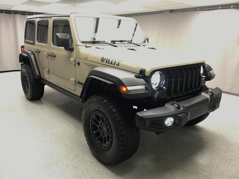 Used 2022 Jeep Wrangler Unlimited WillysImage 35