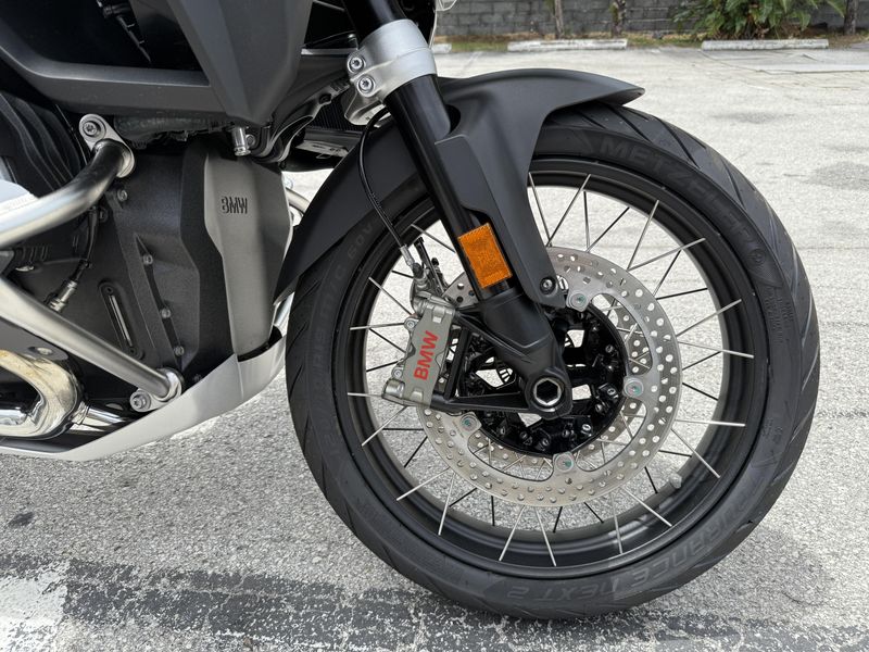 2025 BMW R 1300 GS Adventure