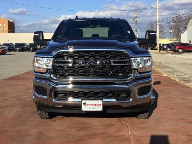 2024 RAM 3500 Tradesman Crew Cab 4x4 8