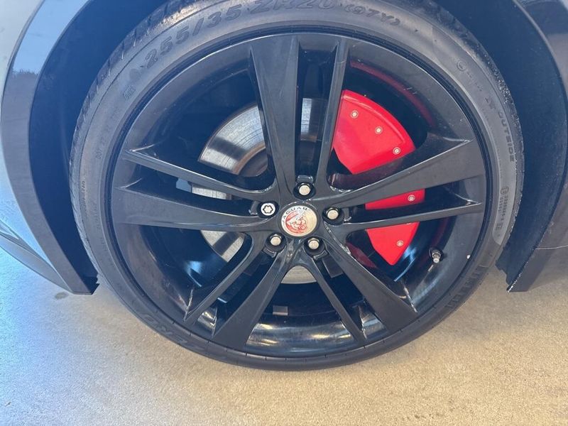 2016 Jaguar F-TYPE 