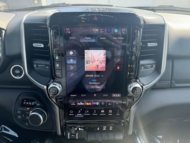 New 2025 RAM 1500 Big HornImage 22