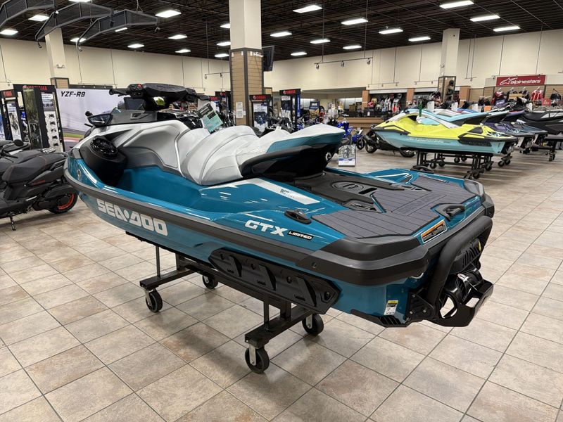 New 2025 Sea-Doo GTX LIMITED 325 (SOUND SYSTEM) Image 15