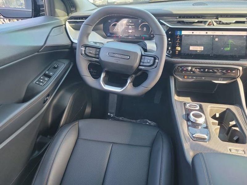 New 2026 Jeep Cherokee Limited 4x4