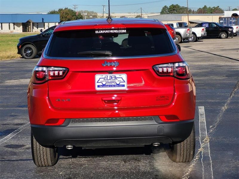 2025 Jeep Compass Sport 4x4Image 5