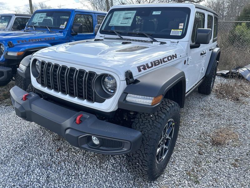 2024 Jeep Wrangler 4-door RubiconImage 2