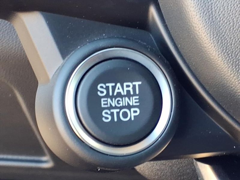 New 2025 Alfa Romeo Giulia RwdImage 20