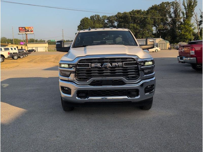New 2026 RAM 3500 Tradesman Crew Cab Chassis 4x2 60
