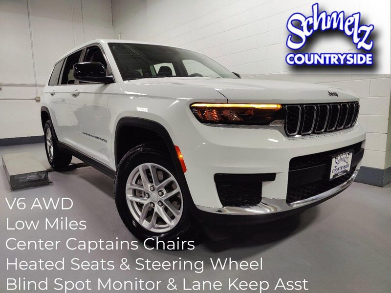 2023 Jeep Grand Cherokee L Laredo V6 4x4 w/Luxury TechImage 1