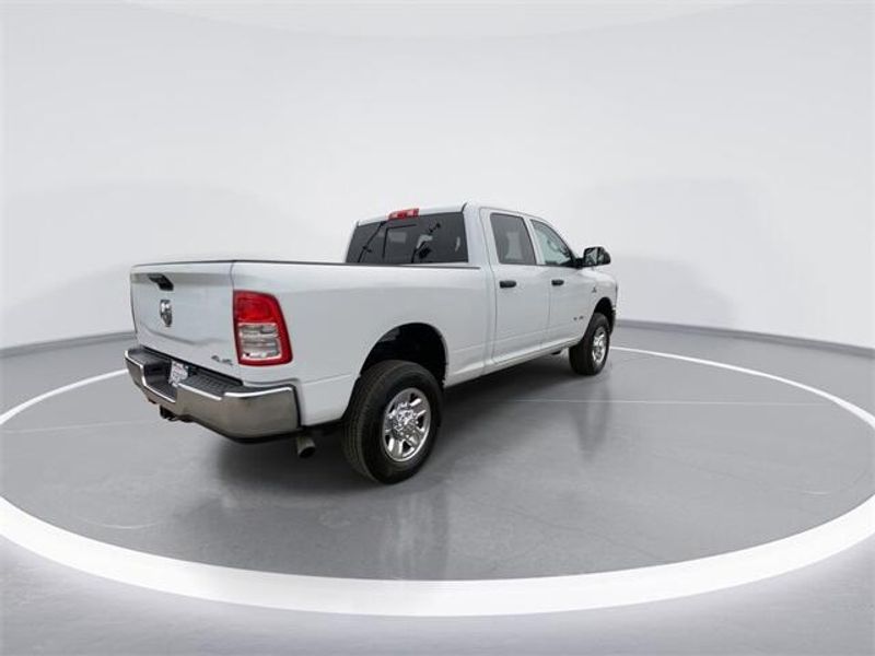 2022 RAM 2500 TradesmanImage 8