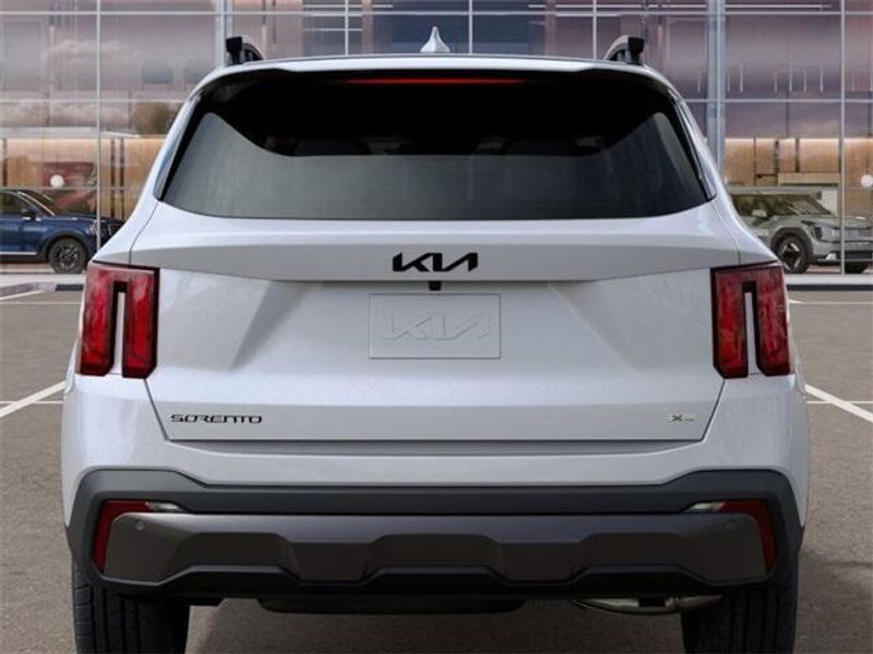 2025 Kia Sorento X-Line EXImage 13