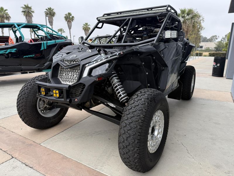 2017 Can-Am SSV MAVERICK X3 XRS 903TCIC TB 17 X rs TURBO R Image 4