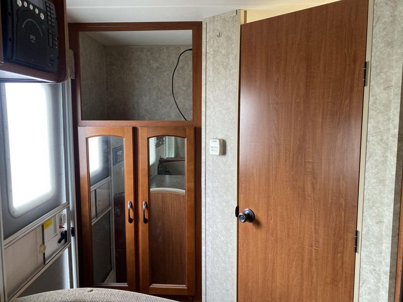 Used 2010 FOREST RIVER SURVEYOR SPORT 186 Image 14