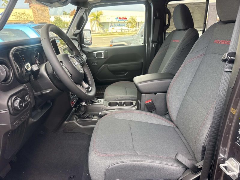 New 2026 Jeep Wrangler 4-door Rubicon