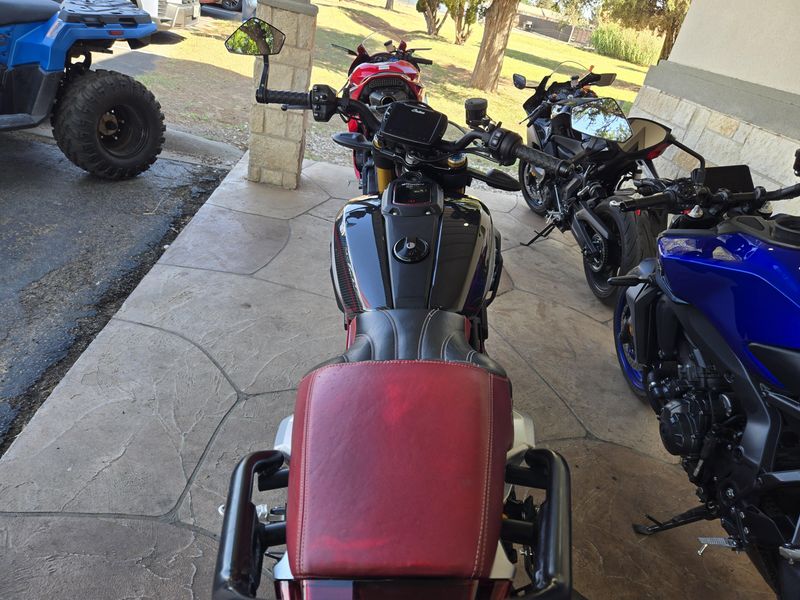 USED 2022 INDIAN MOTORCYCLE FTR 1200 R CARBON Image 16