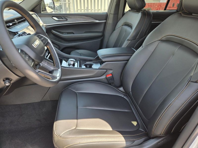 New 2026 Jeep Grand Cherokee 85th Anniversary Edition 4x4