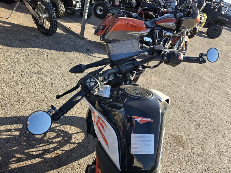 USED 2019 KTM DUKE 390 Image 12