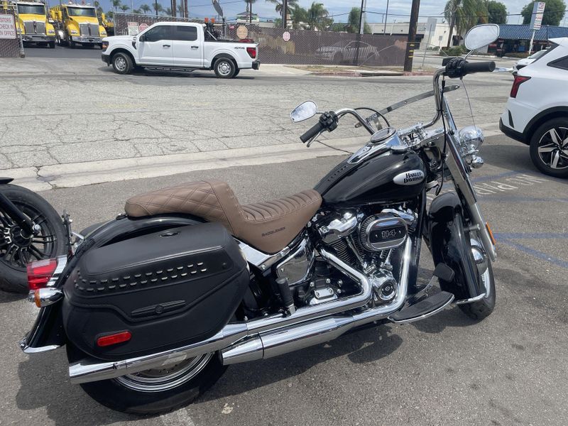 Used 2024 Harley-Davidson SOFTAIL HERITAGE CLASSIC Image 11