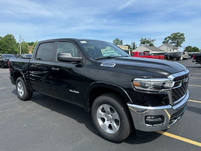 2025 RAM 1500 Big Horn Crew Cab 4x4 5