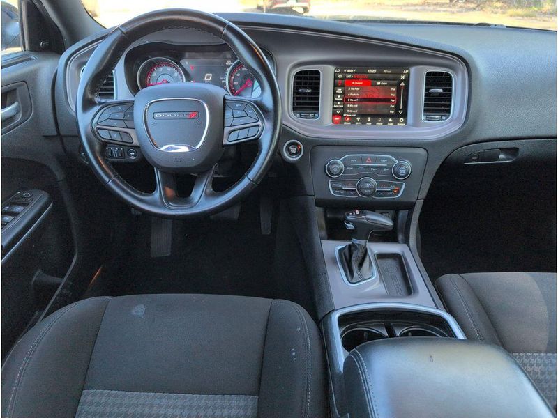 Used 2023 Dodge Charger GTImage 30