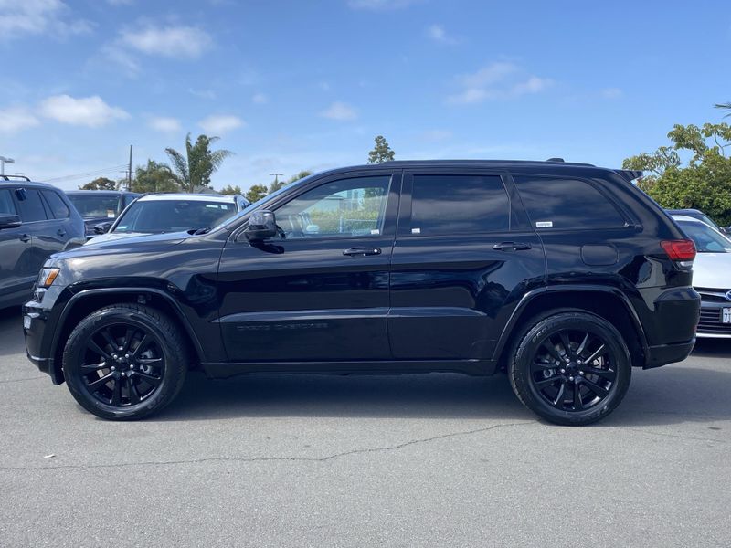 2017 Jeep Grand Cherokee AltitudeImage 7