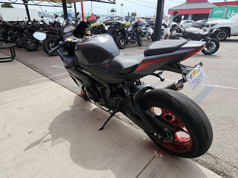 Used 2017 Suzuki GSX-R1000 Image 15