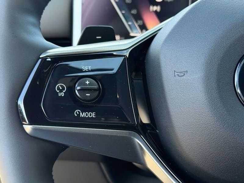 New 2026 BMW 5 Series 530iImage 22