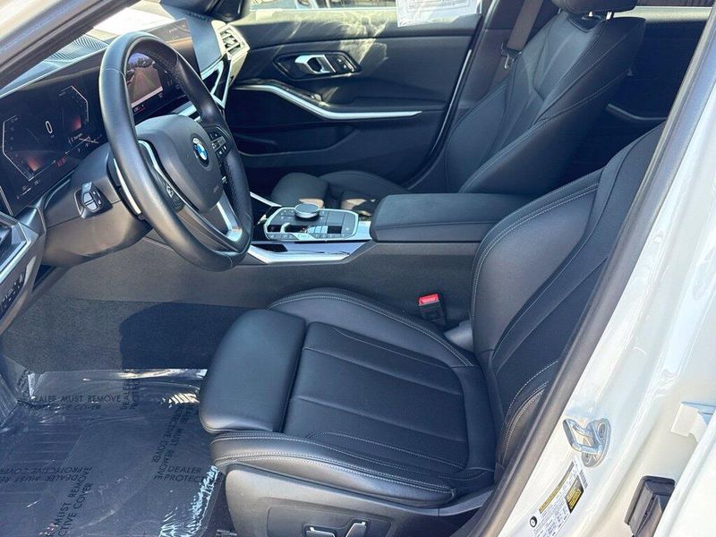 Used 2024 BMW 3 Series 330iImage 18