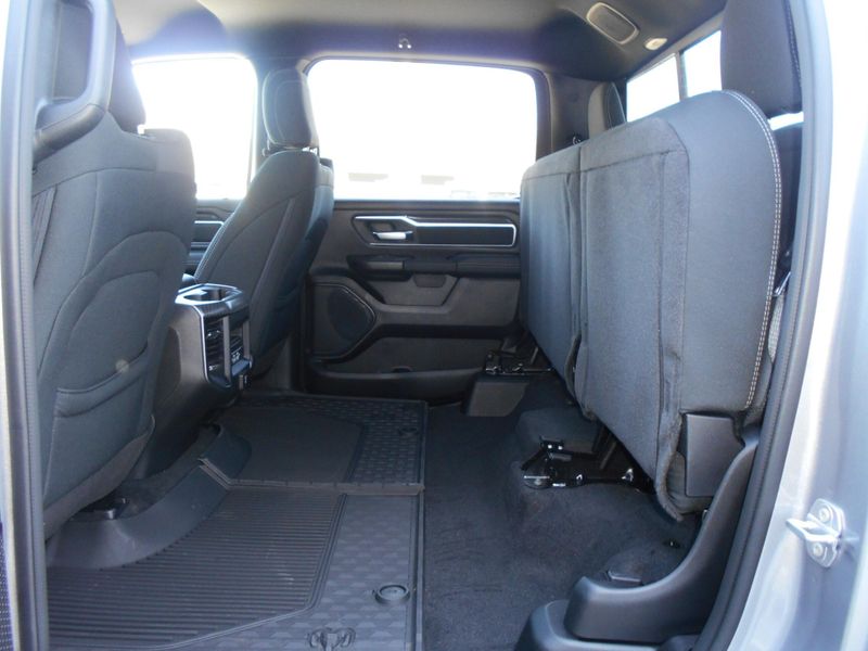 2025 RAM 1500 Big Horn Crew Cab 4x4 5