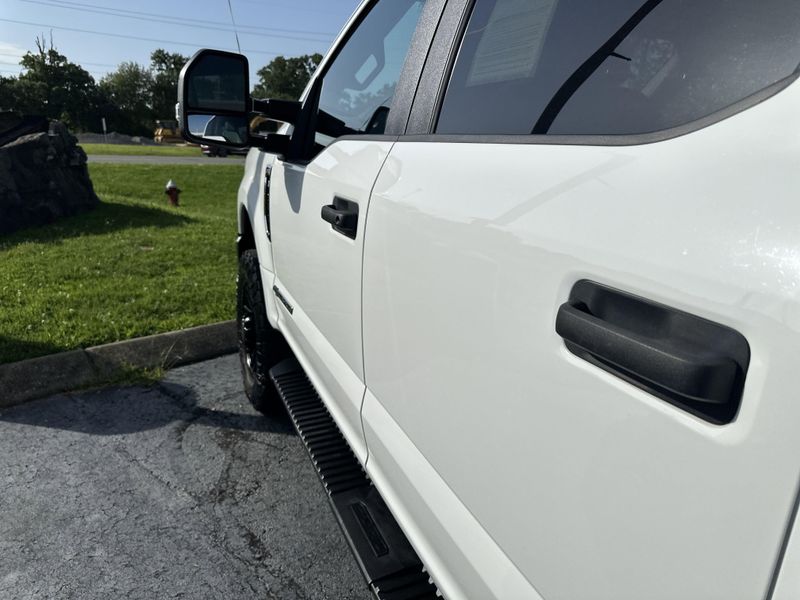 2022 Ford F-250 XLImage 12