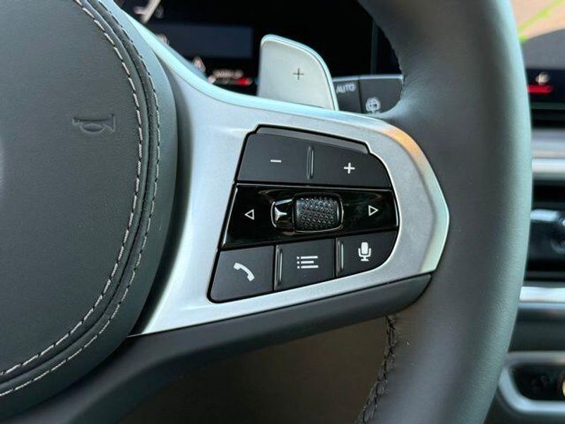 New 2026 BMW X7 xDrive40iImage 23