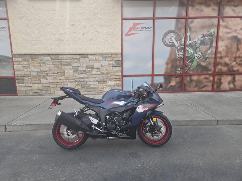 New 2027 Kawasaki NINJA ZX6R 