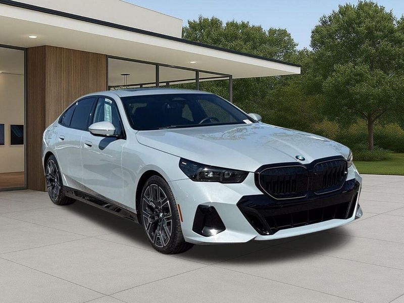 Used 2025 BMW 5 Series 530iImage 6