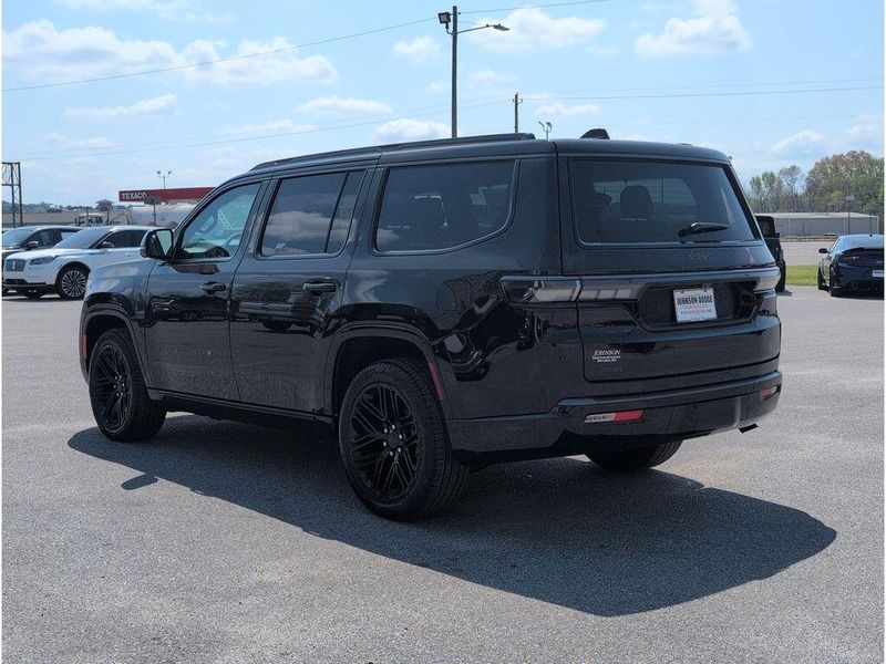 2026 Jeep Grand Wagoneer Limited Reserve 4x4Image 3