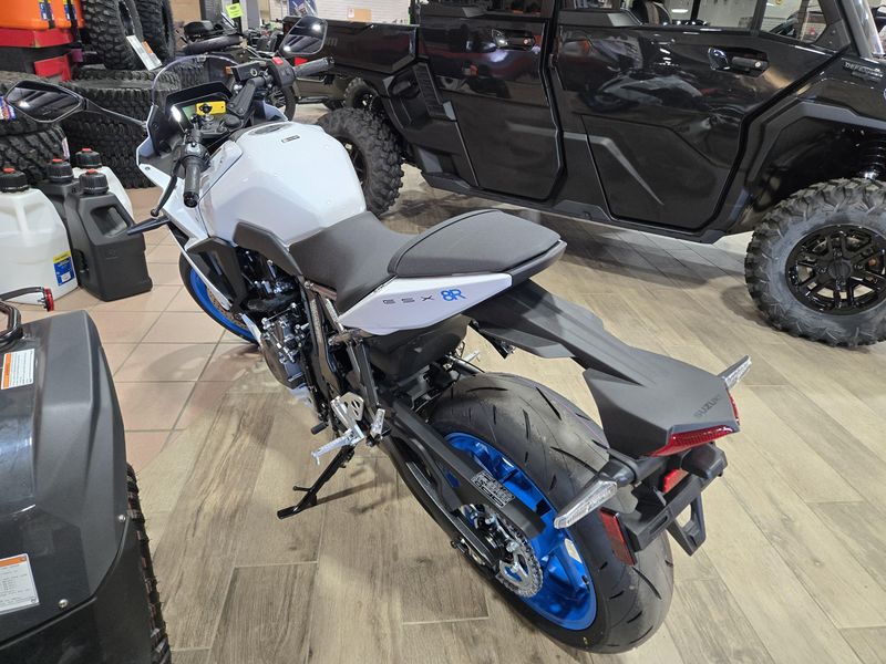 NEW 2026 SUZUKI GSX 8R Image 6