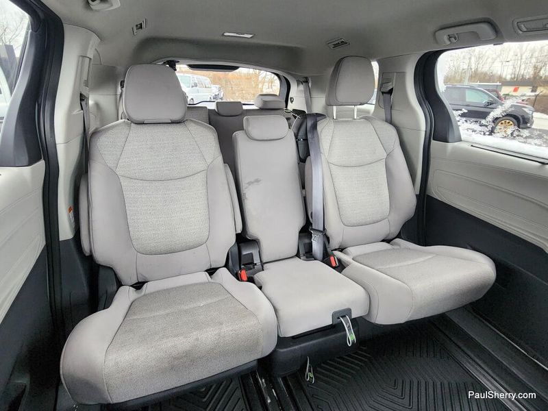 Used 2024 Toyota Sienna LE