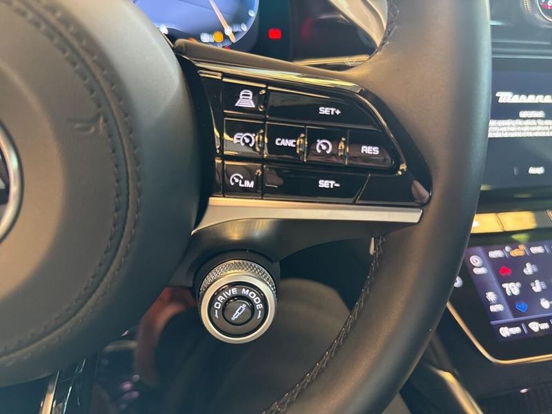 2024 Maserati GranTurismo Modena
