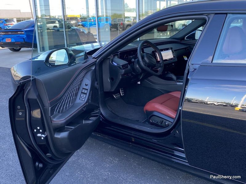 New 2026 Dodge Charger R/T Plus 4-door Awd