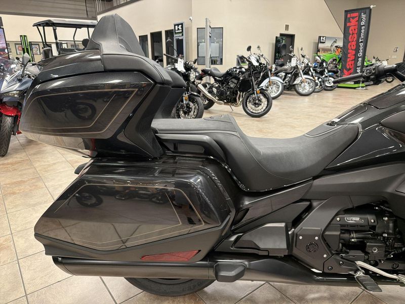 New 2026 Honda GOLDWING TOUR DCT Image 21