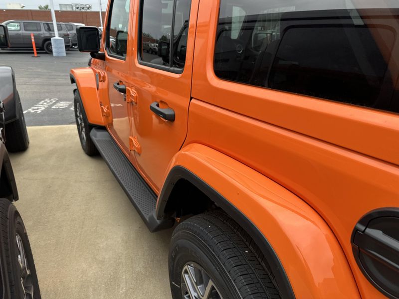 New 2025 Jeep Wrangler 4-door SaharaImage 10